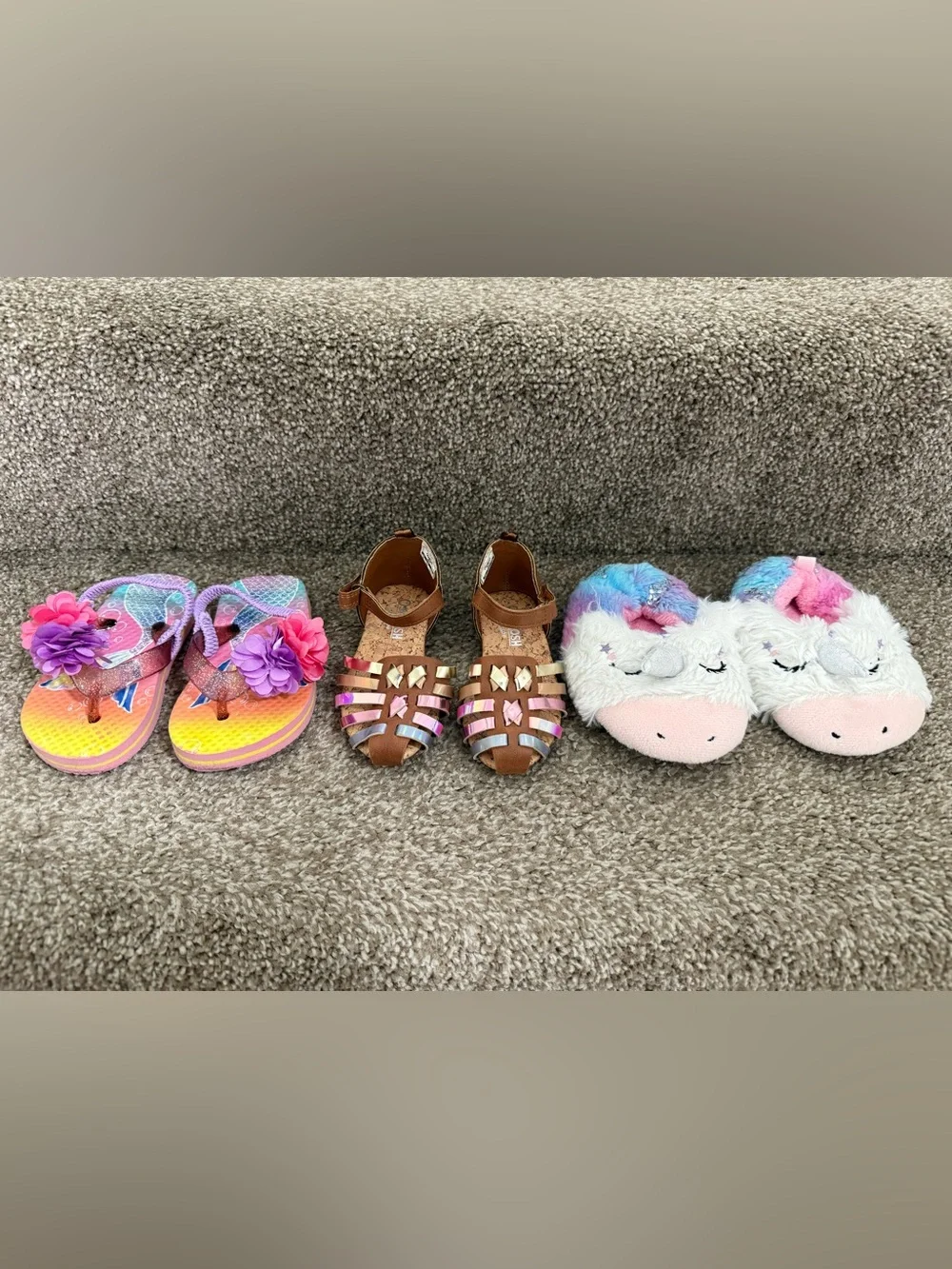 Oshkosh Sandals Girls Toddlers Slippers Bundle Size 5 to 6